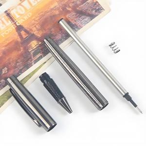 Stylo à bille de luxe en métal gris sculpté avec logo personnalisé pour cadeau ou promotion