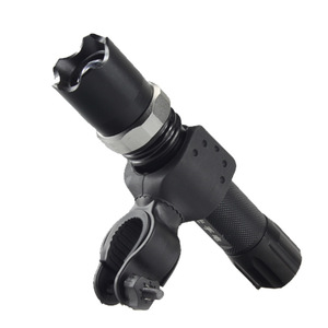 Clip de lampe torche rotatif à 360 degrés pour vélos de montagne, support de lumière en forme de U, support de guidon réglable en plastique - Product Image 2