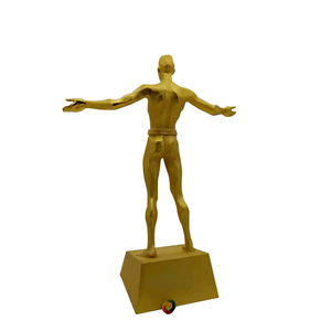 Trofeo personalizado de fideo esmerilado, golden man, <span class=keywords><strong>thor</strong></span>, martillo, iron man, venta directa de fábrica - Product Image 2
