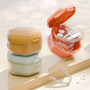 Estuche Sellado para Guardar Retenedores y Aparatos Ortodónticos, Caja de Almacenamiento para Limpiar Dentaduras Invisibles - Product Image 1