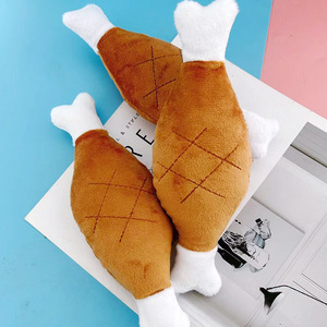 Juguete interactivo de peluche con forma de pierna de pollo de doble hueso, con sonido, para perros y gatos, con función de mordedor y silbato BB - Product Image 4