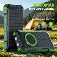 Batterie externe solaire 30000 mAh à succès avec 4 câbles intégrés, charge sans fil 15W, charge rapide PD22.5W, étanche IP67 et anti-poussière