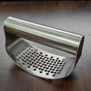 Stainless Steel Garlic Press Manual Kitchen <b>Tool</b> Arc Shaped Durable Garlic Mincer Household Use - Product Image 3