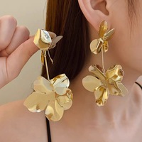 Pendientes Colgantes Florales Grandes y Exagerados ChuYao, Chapados en Oro de 18K, Aleación de Zinc, Joyería Larga Tipo Araña para Mujer