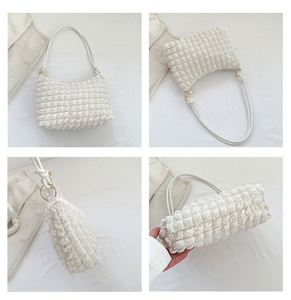 Bolso de Mano de Moda I-0191 con Diseño de Burbujas Arrugadas, Bolso de Hombro de Poliéster Acolchado, Bolso Cruzado para Mujer - Product Image 6