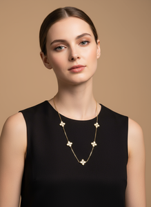 قلادة على شكل زهرة رباعية الأوراق مطلية بالذهب عيار 18 قيراط من الفولاذ المقاوم للصدأ للنساء، مجوهرات عصرية كهدية جالبة للحظ - Product Image 3