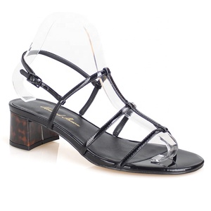Fabbrica diretta alla moda Sexy cinturino <span class=keywords><strong>sandalo</strong></span> tartaruga <span class=keywords><strong>tacco</strong></span> quadrato altezza media confortevole estate suola in PU aperta posteriore - Product Image 1