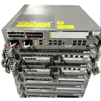 Routeur d'entreprise géré Gigabit Ethernet avec 48 ports SFP et 6 ports 100G QSFP, compatible SNMP, modèle N9K-C93180YC-FX
