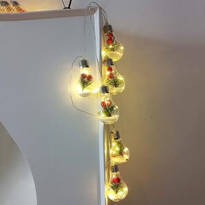 Nuevas luces <span class=keywords><strong>de</strong></span> cadena <span class=keywords><strong>de</strong></span> Navidad Adorno transparente Hojas verdes artificiales Bayas Rojas Cuerdas <span class=keywords><strong>de</strong></span> luz LED <span class=keywords><strong>de</strong></span> Navidad - Product Image 4