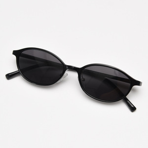 Lunettes de soleil ovales rétro personnalisées avec logo 2026 pour hommes et femmes, verres TAC UV400, lunettes de soleil polarisées rondes unisexes - Product Image 2