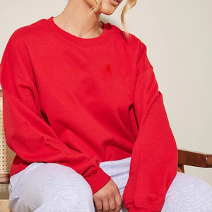 Sudadera de Moda Urbana de Color Rojo Liso, Venta al por Mayor de Fábrica, Estilo Profesional para Mujer, Sudadera de Manga Larga con Cuello Redondo - Product Image 4