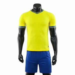 OEM Polyester <b>Cheap</b> Football Kits Fashion Sports Shirts Printing Sublimation Soccer Jersey Uniform for Men - Product Image 1