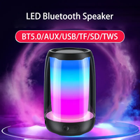 Haut-parleur portable à son surround Pluse4 avec mini lumière LED colorée, caisson de basses, étanche et sans fil pour une utilisation en extérieur