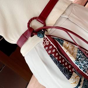 Cinturón de seda con estampado geométrico y hebilla de anillo en D para mujer, estilo informal hip hop, cadena decorativa para la cintura, accesorio decorativo para jeans - Product Image 2