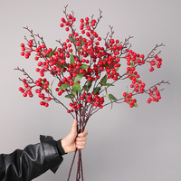 Baies rouges d'Halloween transfrontalières, fruits de la fortune, baies de houx, fleurs artificielles haut de gamme pour la décoration de la maison, des mariages et des fêtes