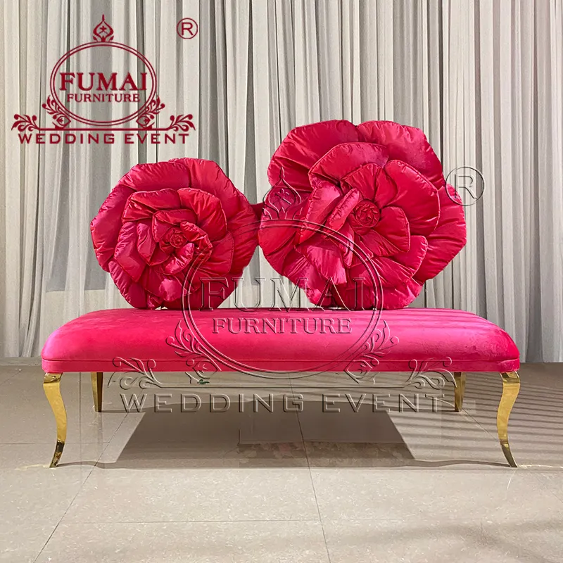 Kursi pernikahan pasangan, punggung bunga merah panas untuk kursi Sofa pengantin pria