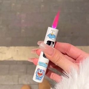 Encendedor de llama Rosa Kuromi Hello Kitty patrón de dibujos animados cigarro elegante recarga encendedor de <span class=keywords><strong>gas</strong></span> butano encendedores lindos - Product Image 1