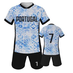 Seragam Sepak Bola Retro Grosir, Jersey Bolak-Balik dan Celana Lari Latihan, Layanan OEM untuk Seragam Sepak Bola - Product Image 4