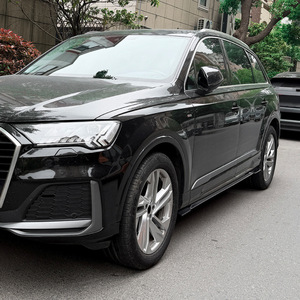 ชุดแต่งสเกิร์ตข้าง Audi Q7 SQ7 MK2.5 Sline ปี 2020+ สีดำ Piano Black ลายคาร์บอนไฟเบอร์ ผิวด้าน AMP-Z - Product Image 1