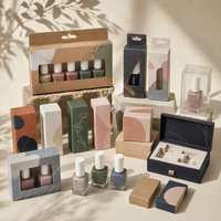 Boîte de soins des ongles écologique haut de gamme en carton texturé avec insert à fenêtre, pour ensembles de vernis botaniques, commande en gros, fabricant sur mesure