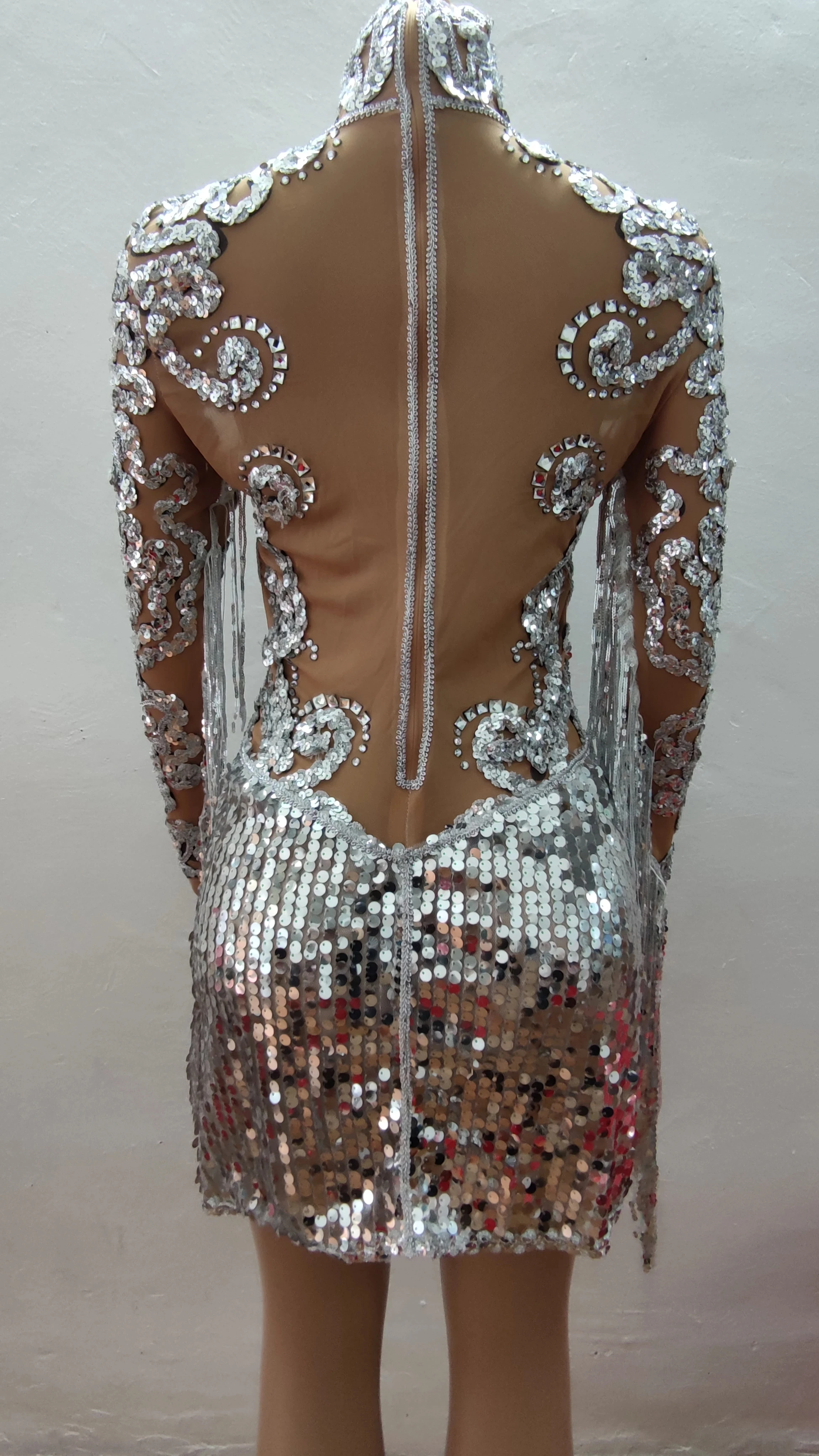 Iiniim Robe Franges Paillettes Femme – Robe Courte Latin Salsa Tango Cocktail Col V Bretelles