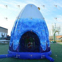 Château gonflable commercial sur le thème des elfes de Noël avec toboggan pour la location de fêtes d'enfants