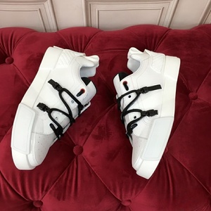 Chaussures de course en caoutchouc luxueuses pour hommes, pour les sports de plein air, offrant confort et style, tendance et à la mode, de haute qualité. - Product Image 4