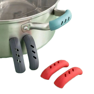 Venta al por mayor de piezas de utensilios de cocina multifuncionales y sostenibles con mangos de silicona, resistentes al calor y aptos para horno. - Product Image 2