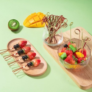Brochetas <span class=keywords><strong>de</strong></span> bambú desechables <span class=keywords><strong>de</strong></span> alta calidad con mango <span class=keywords><strong>de</strong></span> madera para frutas, palitos <span class=keywords><strong>de</strong></span> cóctel ecológicos, tenedores decorativos creativos personalizados - Product Image 5
