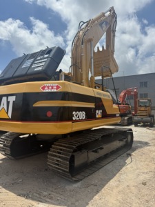 Excavatrice sur chenilles Caterpillar CAT320B d'occasion, 20 tonnes, modèle 2024, origine Japon, vente de composants moteur essentiels - Product Image 2