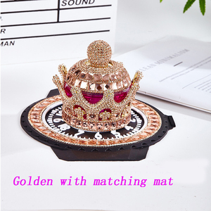 Harga Pabrik Hiasan Mobil Mahkota Kristal Mewah Ringan Penyegar Udara Kantor Botol Parfum Mobil Kristal Berkualitas Tinggi - Product Image 3