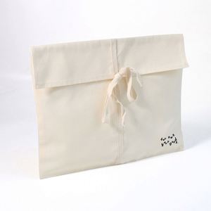 Bolsa de Regalo Ecológica, Duradera y Suave, con Logotipo Personalizado, Impresa en Serigrafía, de Algodón de Color Natural, con Cinta de Lazo, Esencial para Ropa - Product Image 1