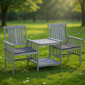 Set di Sedie da Giardino Grigie con Tavolino, Arredamento da Esterno per 2 Persone, Design Tradizionale in Legno - Product Image 2