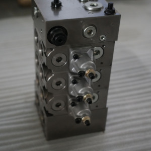 Bloque de Control Hidráulico Multiplex para Excavadora Zhanpeng M4, 3M4-15, Control Principal Multivía Sensible a la Carga - Product Image 4