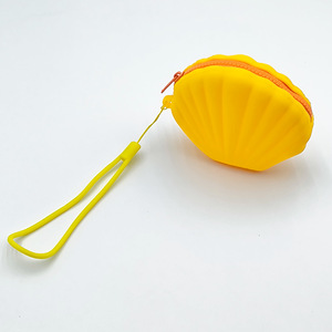 Porte-monnaie en silicone en forme de coquillage, sac de rangement étanche, mini pochette cosmétique avec sangle de poignet pour enfants et adultes - Product Image 6