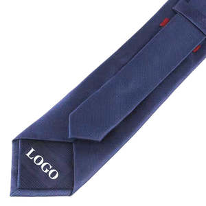 ربطة عنق حريرية كلاسيكية جديدة لعام 2025 بلون واحد للأعمال، تصنيع بالجملة، جودة عالية، ربطة عنق أنيقة للرجال - Product Image 3