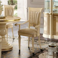 Meubles de salle à manger de design français, design moderne de luxe, table à manger en bois massif avec 8 chaises