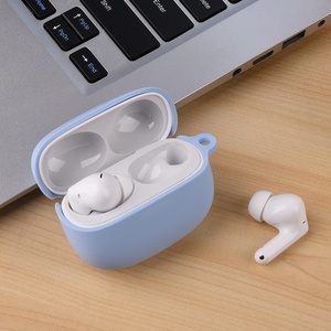 Nueva Funda Protectora de Silicona Suave Mate para Auriculares <span class=keywords><strong>Xiaomi</strong></span> <span class=keywords><strong>Redmi</strong></span> Buds 8 Pro, Antiarañazos, Antipolvo, con Gancho - Product Image 6