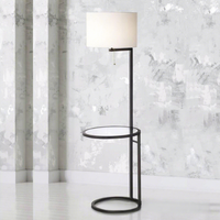 Lampadaire de style européen moderne et minimaliste en tissu avec structure en fer pour salon, bureau, chambre à coucher, design vertical, lampe de table basse