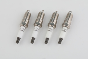 Nueva Bujía de Gasolina de Níquel TR4AI-15 para Auto y Motocicleta <span class=keywords><strong>VULCAN</strong></span> 800 CLASSIC 1996-2005 - Product Image 3