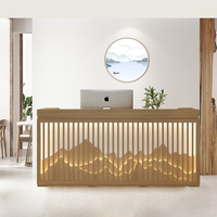 Meubles de magasin de détail en bois massif sur mesure, comptoir de réception pour salon de beauté