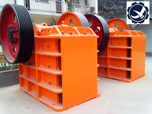 Trituradora de Mandíbulas Pequeña PE 150x250, Trituradora de Roca Portátil con Motor Diésel para <span class=keywords><strong>Mini</strong></span> Canteras - Product Image 3