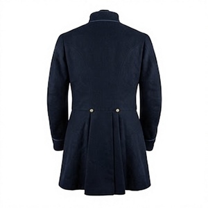 Fabricación en fábrica de un abrigo largo azul oscuro para hombre, hecho a mano con bordado y 100% lana. - Product Image 4