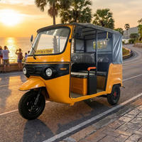 Tuk Tuk Électrique Haute Puissance 2000W, Tricycle à 3 Roues pour Passagers, Charge Utile 600kg, Style Bajaj, Rickshaw Électrique pour Service de Transport en Taxi