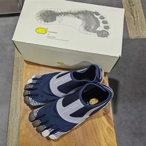 Chaussures à cinq doigts SUCORE unisexes, dessus en mesh, semelle en caoutchouc, chaussures d'été pour la remise en forme, le yoga, l'entraînement en plein air, les chaussures aquatiques - Product Image 2