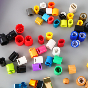 Bon marché, vente en gros, <span class=keywords><strong>fermeture</strong></span> de <span class=keywords><strong>bracelet</strong></span> en tissu coloré pour <span class=keywords><strong>festival</strong></span>, bouton en plastique à sens unique, <span class=keywords><strong>bracelet</strong></span> à verrouillage coulissant - Product Image 1