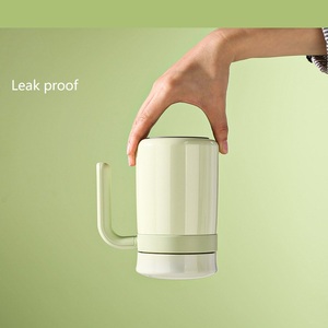 <span class=keywords><strong>Tazza</strong></span> da tè personalizzata da 550ml in acciaio inossidabile isolata SS304 <span class=keywords><strong>tazza</strong></span> <span class=keywords><strong>termica</strong></span> portatile a prova di perdite coperchio da viaggio <span class=keywords><strong>tazza</strong></span> da caffè con manico - Product Image 4