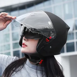 Casco de media cara de doble lente para motocicleta para hombres y mujeres, cascos de seguridad protectores blancos para scooters, cascos para moto