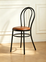 Chaise de salle à manger empilable haut de gamme en fer forgé, style médiéval d'inspiration française, avec dossier, mobilier de maison