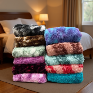 Paquete de 10 Cobijas Matrimoniales Surtidas de Borrega de Pelo Alto - Product Image 2